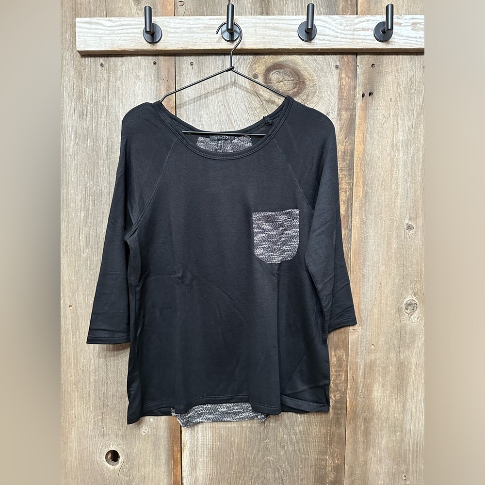 Papermoon Celine Raglan 3/4 Sleeve Top in Black Size Small